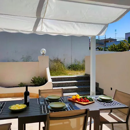 Da Mimma Di Casa Camilla Journey Apartment Marina Di Pescoluse Exterior photo